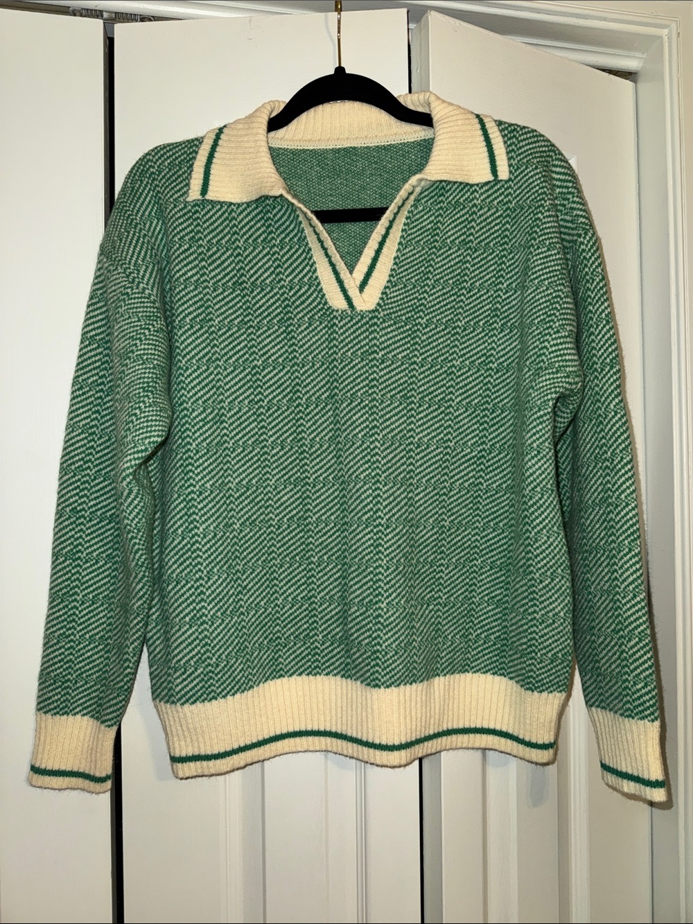 NWOT Green and Cream Knit Polo Sweater - Men's Casual Pullover